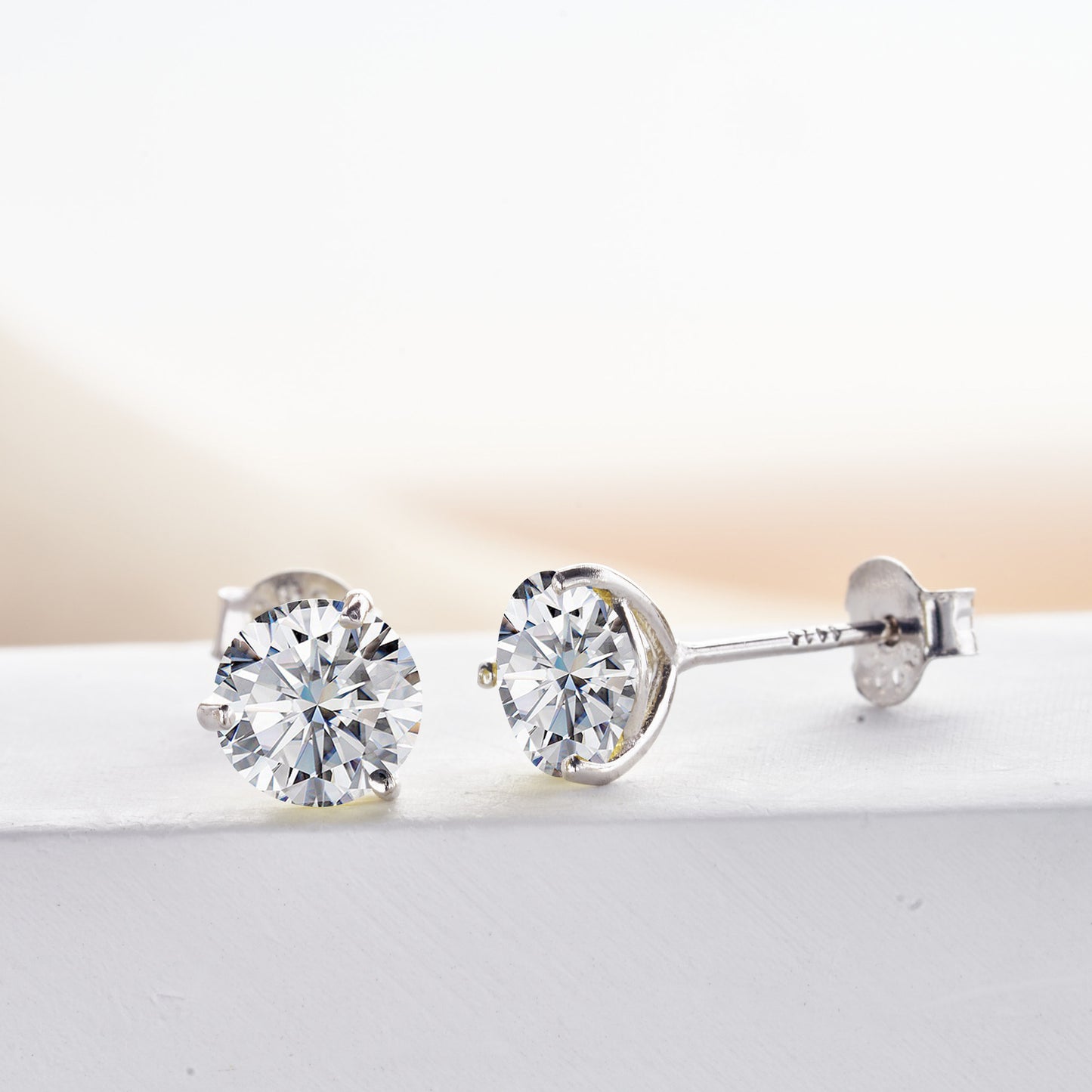 Micro Inlaid Moissanite Stud Earrings Female S925 Sterling Silver