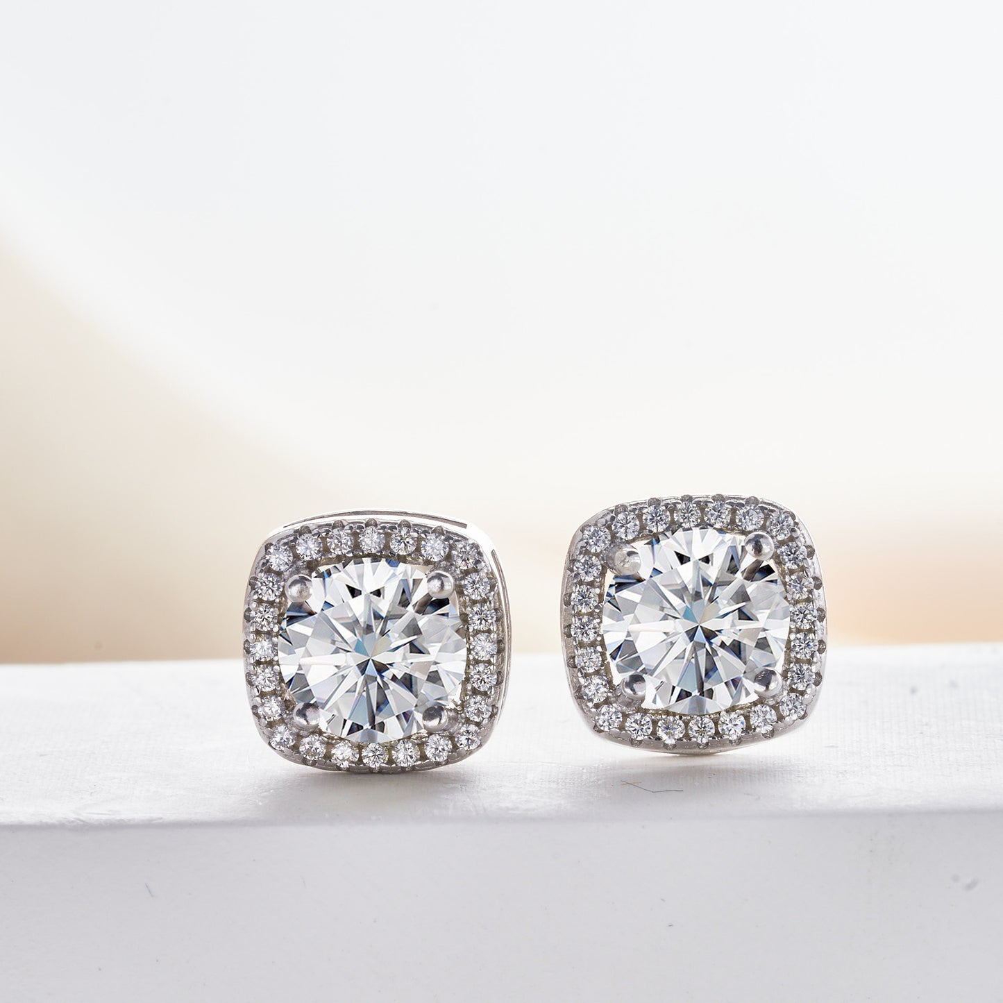 Micro Inlaid Moissanite Stud Earrings Female S925 Sterling Silver