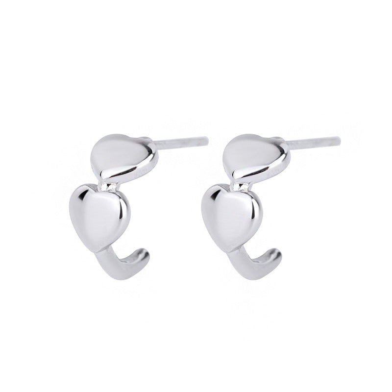 Love Heart Stud Earrings Female Cold Wind Sweet Beauty Pure Silver