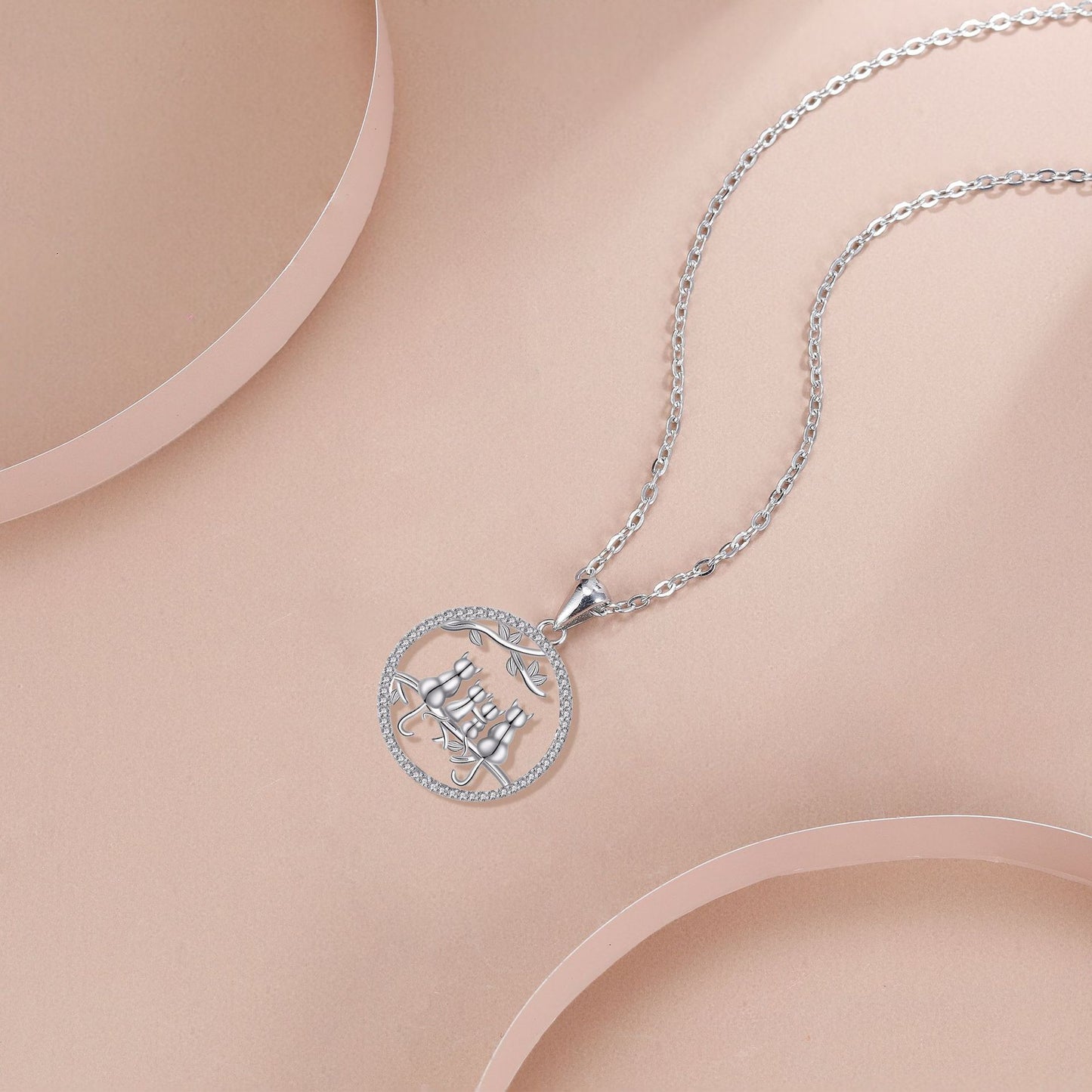 Four Kitten Necklace High Sense European And American