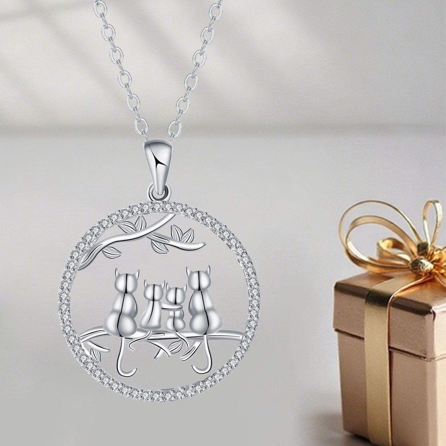 Four Kitten Necklace High Sense European And American