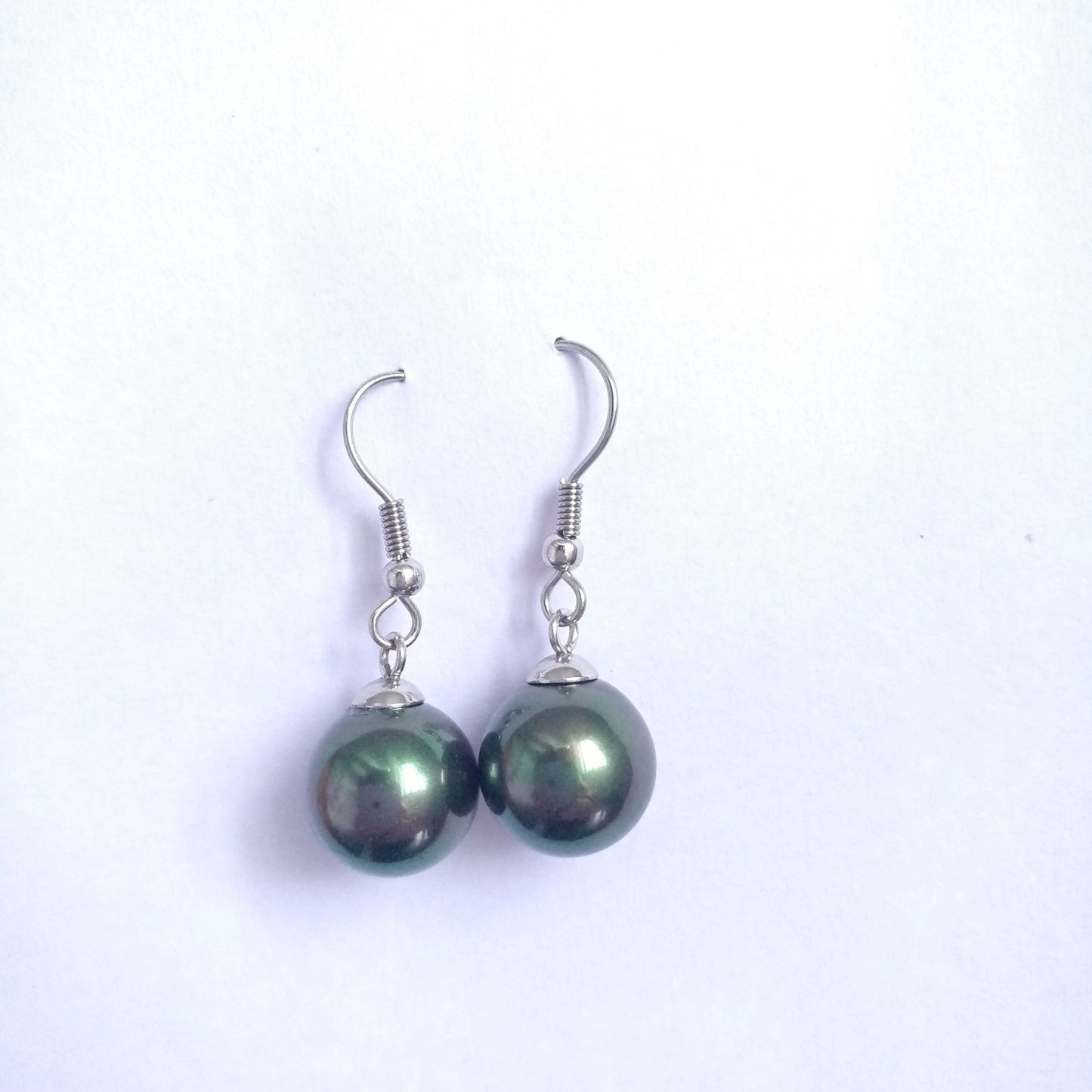 Elegant Tahidi Black Pearl Women's Large Simple Fresh Water Shell Pearl Earrings