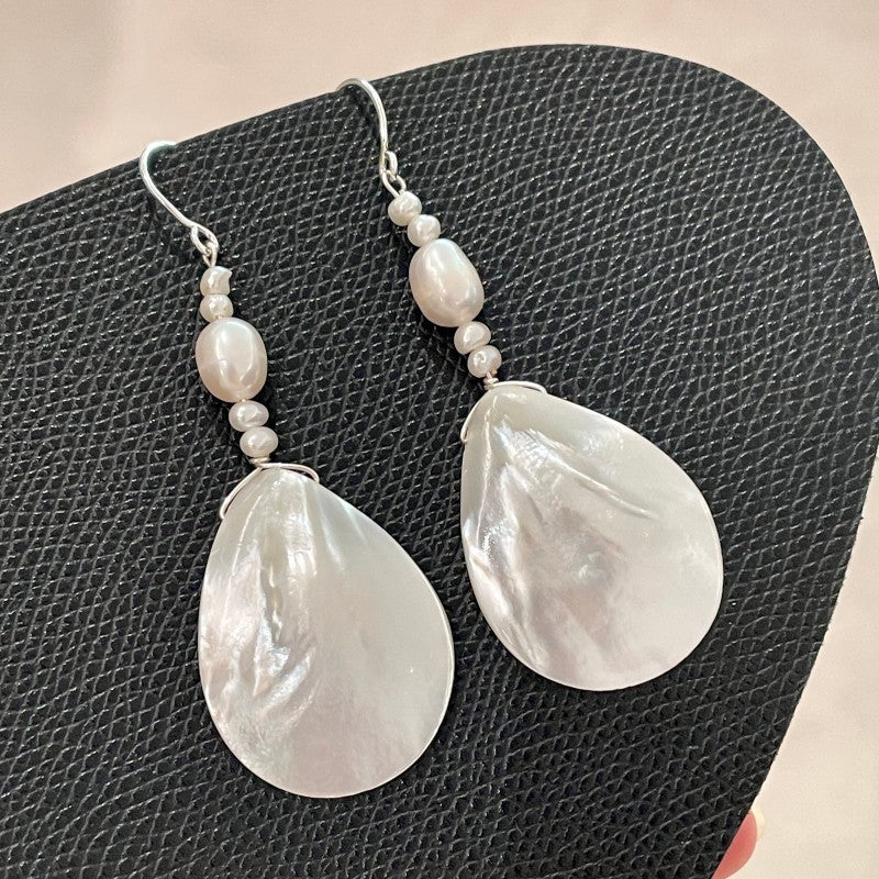Water Drop White Butterfly Shell Eardrops White Shell Natural Pearl Earrings