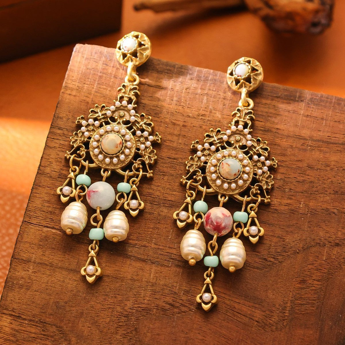 Glass Pearl High-grade Earrings Temperament Entry Lux Ear Studs