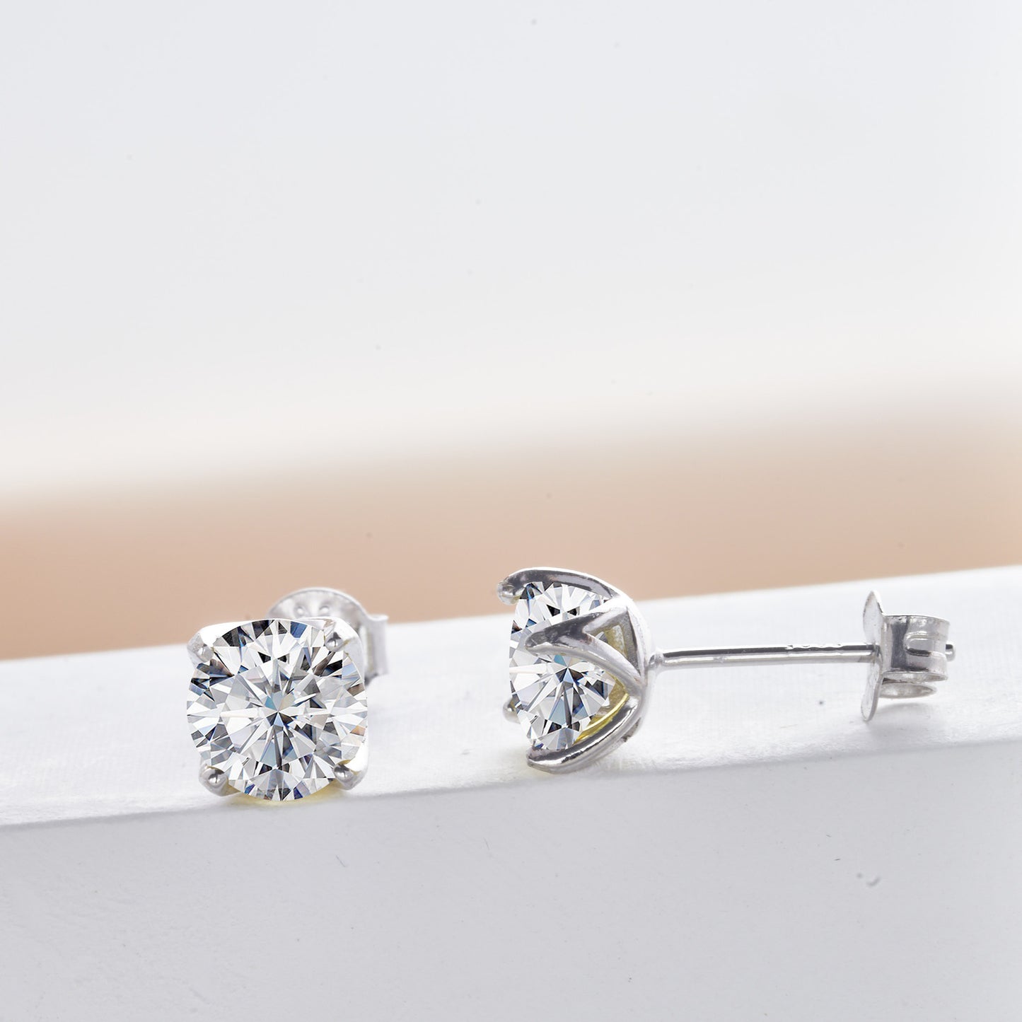 Micro Inlaid Moissanite Stud Earrings Female S925 Sterling Silver